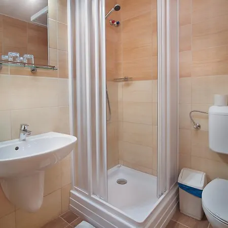 Lipa és étterem 3* Szentgotthárd